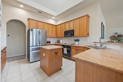 8821 Mallory Court, Waxahachie TX 76065 - Photo 4