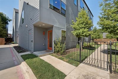 427 W 10th Street # 601, Dallas TX 75208 - Photo 2
