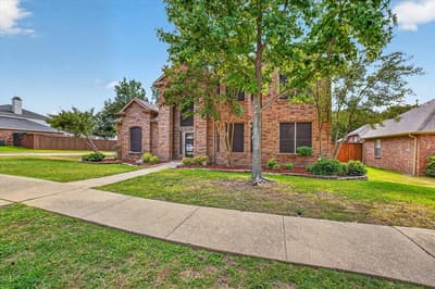 5002 Petersburg Drive, Rowlett TX 75088 - Photo 2