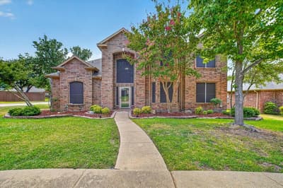 5002 Petersburg Drive, Rowlett TX 75088