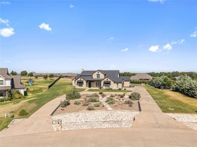 12516 Bella Vita Drive, Fort Worth TX 76126 - Photo 2