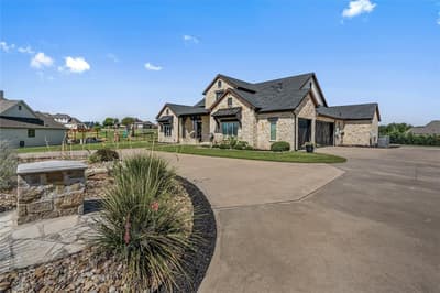 12516 Bella Vita Drive, Fort Worth TX 76126 - Photo 5