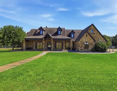 6808 Nine Mile Bridge Road, Fort Worth TX 76135