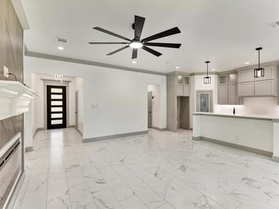 716 E Jefferson Street, Waxahachie TX 75165 - Photo 3