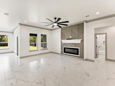 716 E Jefferson Street, Waxahachie TX 75165 - Photo 4