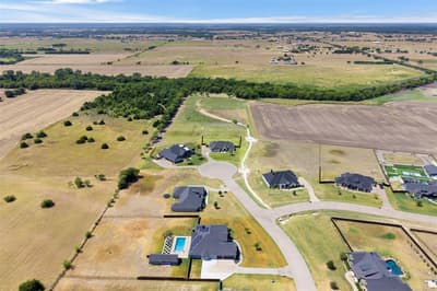 311 Mossy Point, Waxahachie TX 75167 - Photo 3