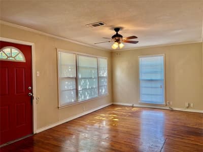 2225 N Shannon Street, Sherman TX 75092 - Photo 2