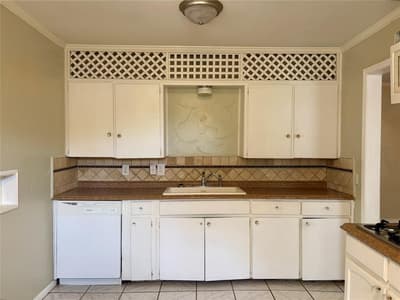 2225 N Shannon Street, Sherman TX 75092 - Photo 4