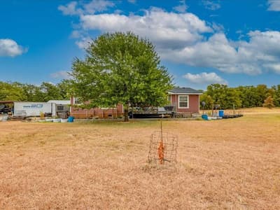 353 R And R Drive, Springtown TX 76082