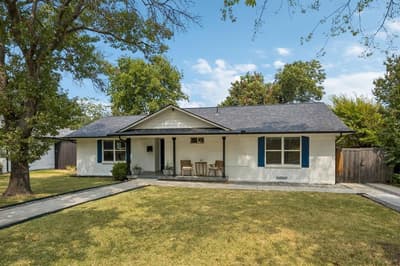 6718 Kingsbury Drive, Dallas TX 75231 - Photo 2