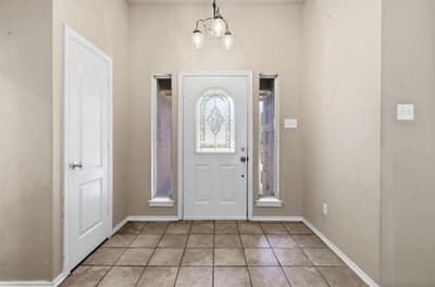 1507 Saddle Creek Court, Granbury TX 76048 - Photo 4