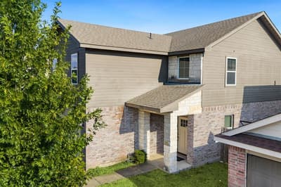 9910 Ironhorse Drive, Dallas TX 75227 - Photo 2