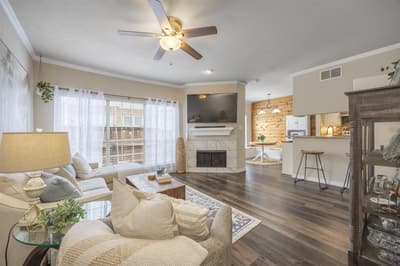 7151 Gaston Avenue # 910, Dallas TX 75214