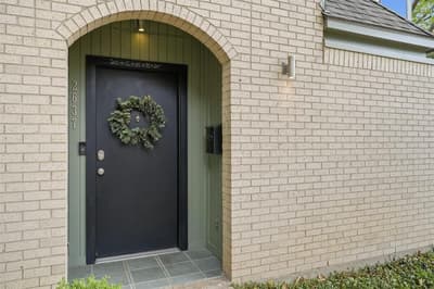 2637 Mccart Avenue, Fort Worth TX 76110 - Photo 2