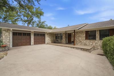8703 Dunleith Court, Granbury TX 76049 - Photo 2