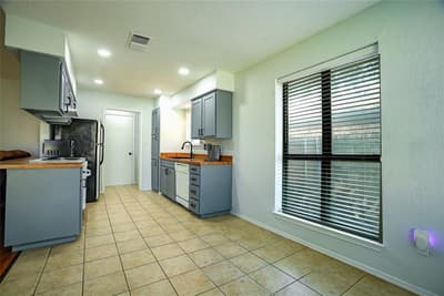 8021 Pebblebrook Drive, Watauga TX 76148 - Photo 4