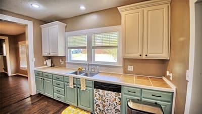 301 W Howell Street, Saint Jo TX 76265 - Photo 4