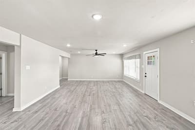 104 Casa Linda Drive, Ennis TX 75119 - Photo 5