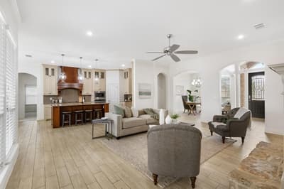 10909 Chriswood Drive, Crowley TX 76036