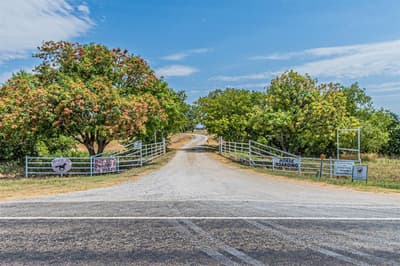 12146 FM2450 Highway, Sanger TX 76266