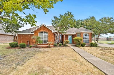2416 Liles Lane, Mesquite TX 75181