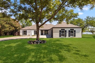 5000 Edgewater Drive, Rowlett TX 75088