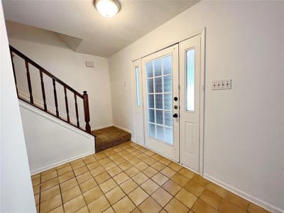 616 Valley Spring Drive, Arlington TX 76018 - Photo 2