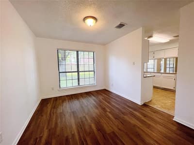 616 Valley Spring Drive, Arlington TX 76018 - Photo 5