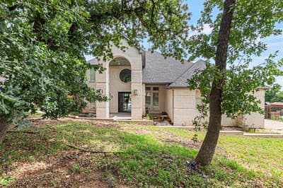 810 Pennsylvania Avenue, Kennedale TX 76060