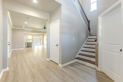 1300 Sleepy Hollow Road, Woodway TX 76712 - Photo 2