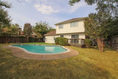 6111 Farmingdale Drive, Arlington TX 76001 - Photo 4