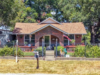 509 E Almante Avenue, De Leon TX 76444