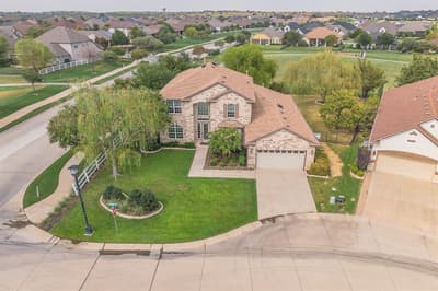 8701 Freeport Drive, Denton TX 76207 - Photo 2