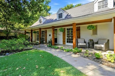933 Blue Lake Circle, Richardson TX 75080 - Photo 2