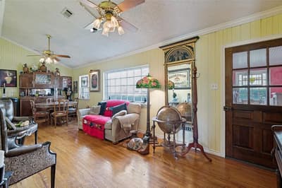 112 W Ireland Drive, Irving TX 75062 - Photo 3
