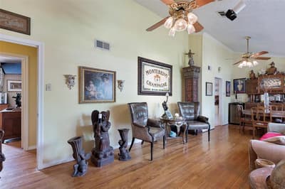 112 W Ireland Drive, Irving TX 75062 - Photo 4