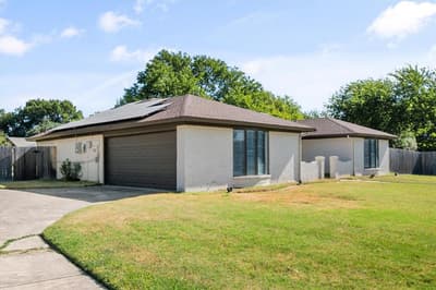 108 Haywood Drive, Benbrook TX 76126 - Photo 3
