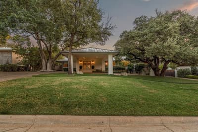 5849 Merrymount Road, Westover Hills TX 76107