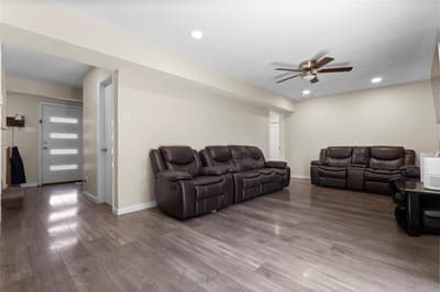 1309 Glenwood Street, Grand Prairie TX 75052 - Photo 5
