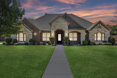 2526 Fruitland Avenue, Farmers Branch TX 75234