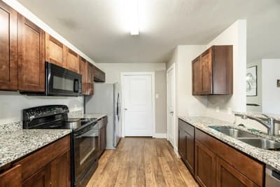 3807 Alsbury Street, Dallas TX 75216 - Photo 5