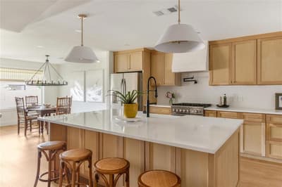 7322 Hunnicut Road, Dallas TX 75227
