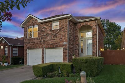 707 Meadowcreek Court, Garland TX 75043 - Photo 3