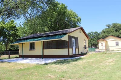 220 N Broadway Road, Azle TX 76020 - Photo 4