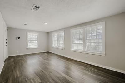 1050 Dubois Street, Denison TX 75020 - Photo 3