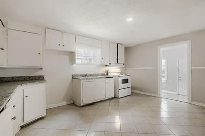 1050 Dubois Street, Denison TX 75020 - Photo 5