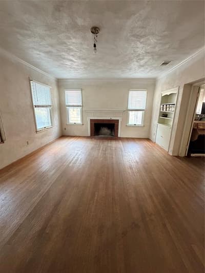 2014 Huntington Lane, Fort Worth TX 76110 - Photo 2