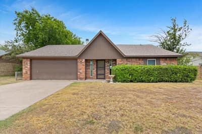 928 Vail Highlands, Hewitt TX 76643