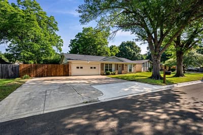 7521 Susan Court, North Richland Hills TX 76180 - Photo 3