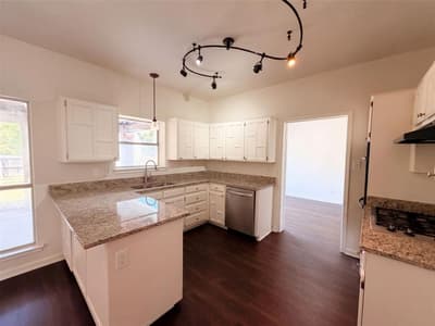 2405 Waterloo Lane, Mesquite TX 75181 - Photo 2